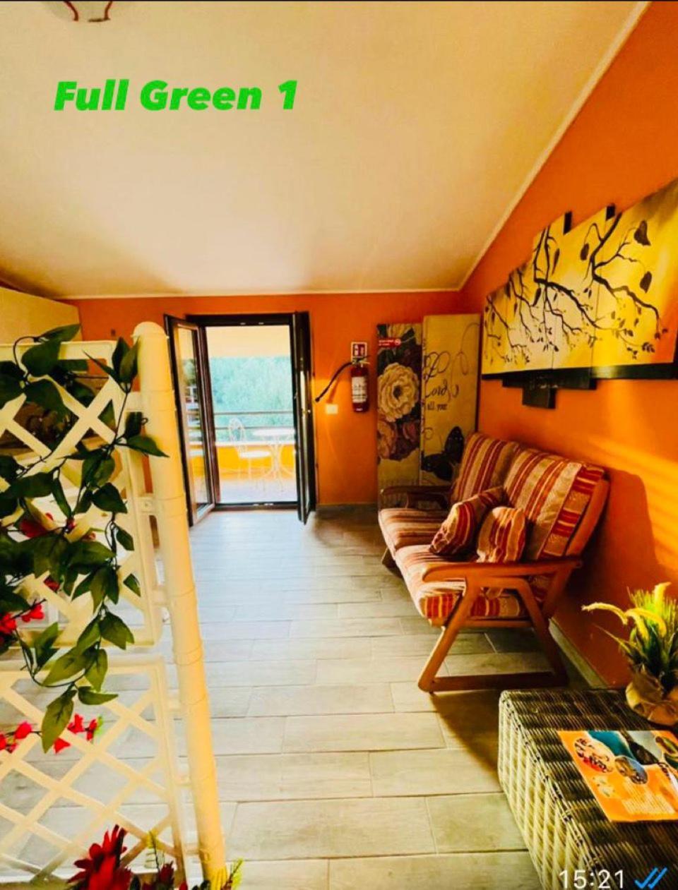 Cialoma Full Green 마리나디카메로타 외부 사진